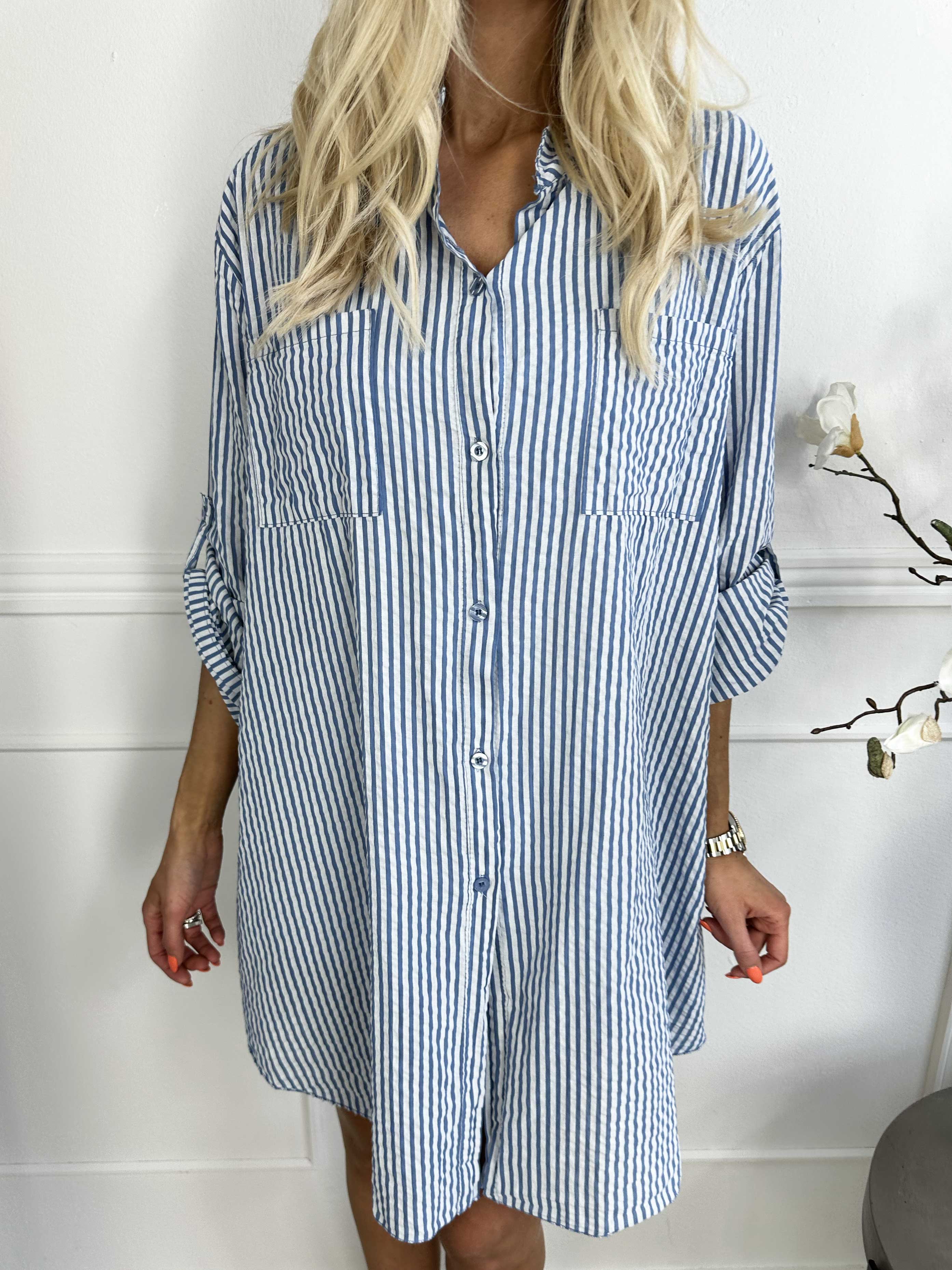 Carmina - Randig bomullsskjorta med bröstfickor